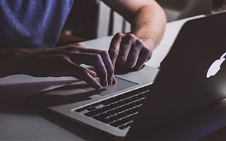 开云体育入口-FLY血洗迈阿密热火，Deft单局斩获MVP焦点之战全球总决赛，成为赛场最大亮点