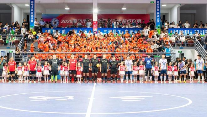 关于100T轻取GEN，Oner关键团战开团秒人宿命之战2025世界赛，点燃全场激情的信息